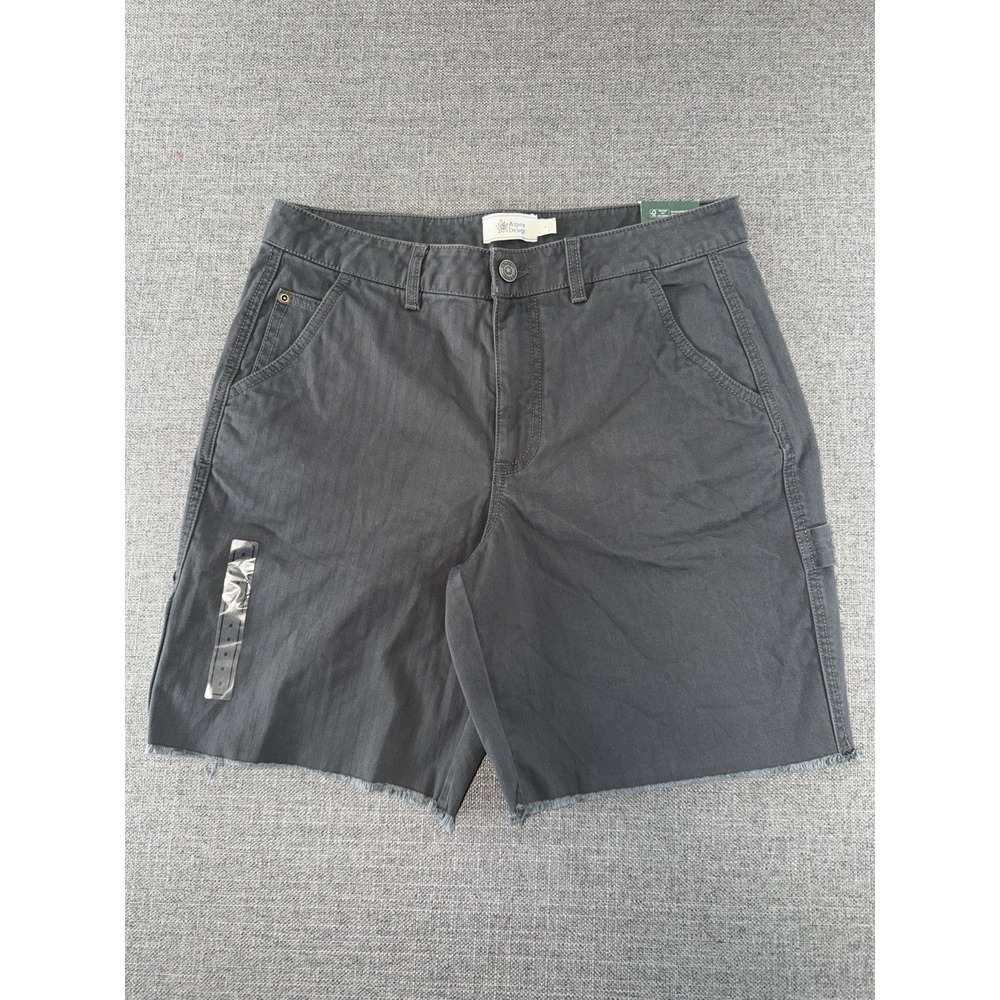 Alpine Design Bermuda Shorts Women's 8 Gray Mid Rise Relaxed Fit Stretch NWT
